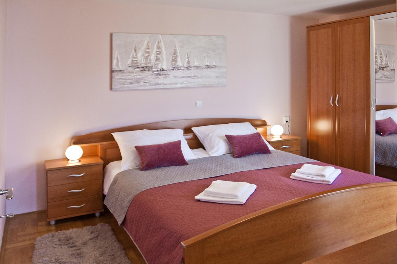 Apartment Noel Kaštela Zewnętrze zdjęcie