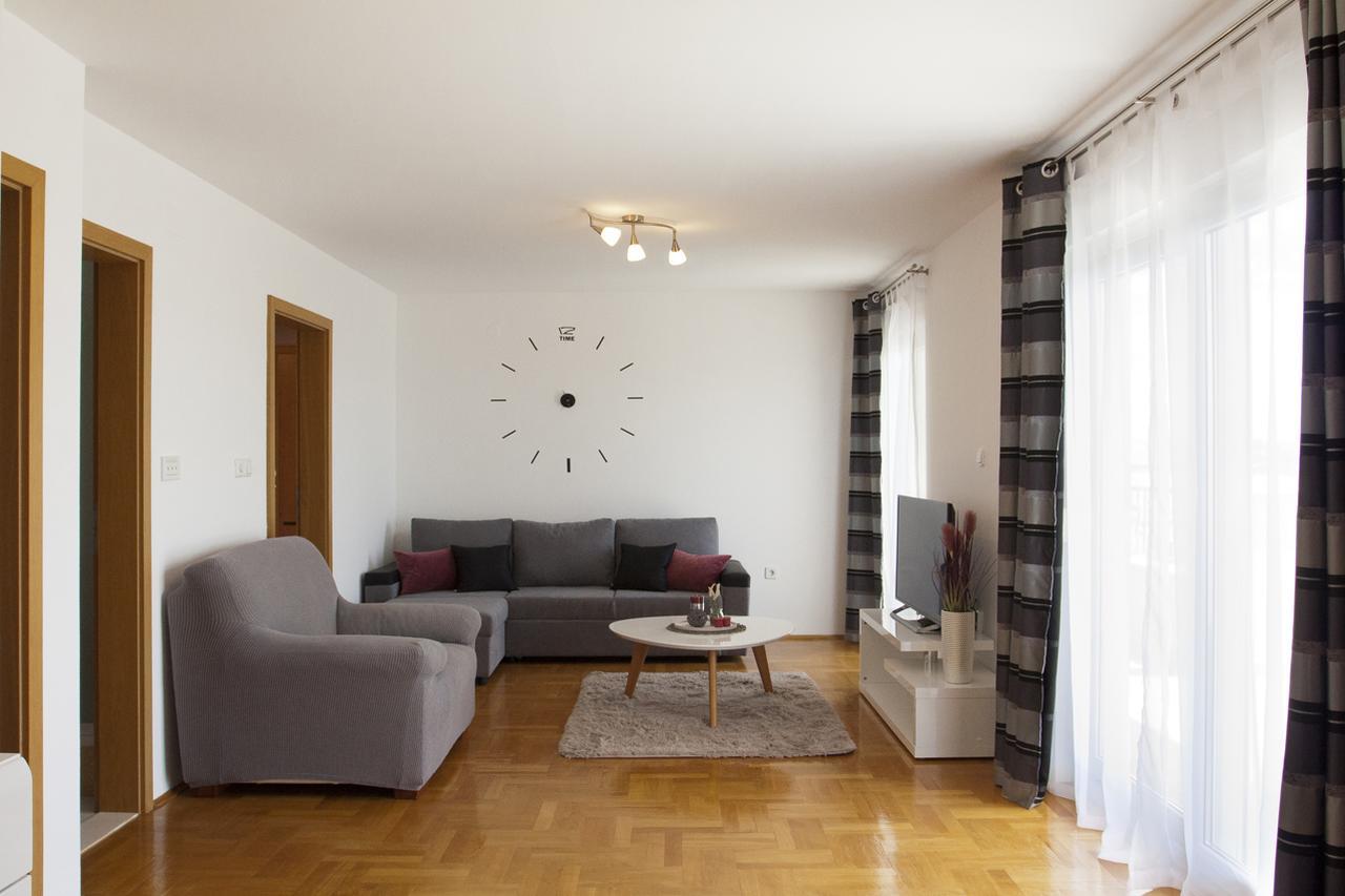 Apartment Noel Kaštela Zewnętrze zdjęcie