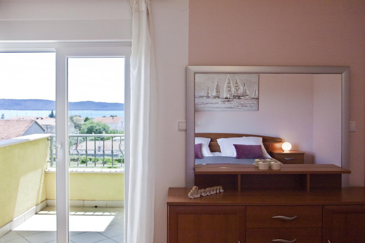 Apartment Noel Kaštela Zewnętrze zdjęcie