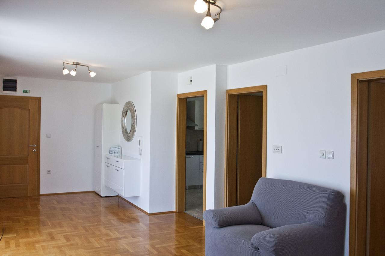 Apartment Noel Kaštela Zewnętrze zdjęcie